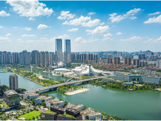 邹特主持召开湖南湘江新区管委会（长沙高新区管委会）主任会议（岳麓区政府常务会议）