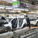 湖南汽车出口量值齐增 前7个月电动汽车出口突破8万辆