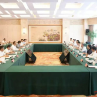 谢卫江与国家能源集团氢能事业部主任刘玮、上海交通大学副校长曾小勤一行座谈
