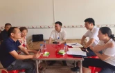 何朝晖回访包案信访群众：带着感情带着责任办好每件信访案 以实际行动回应群众期盼