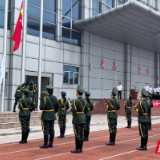 永州一中举行2026级高一新生国防教育暨军训开营仪式
