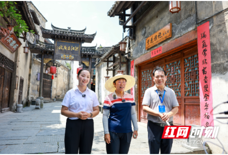 跟着蒙曼游怀化④丨走进洪江古商城，探寻千年商道智慧