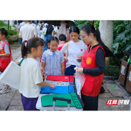 湖南大学MBA学子联合旭日社工中心开展“绿创之行”志愿服务