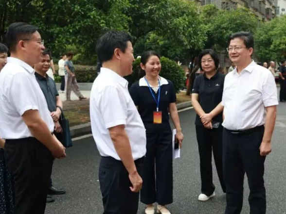 陈爱林调研指导县乡人大换届选举工作 参加永州市人大代表祁阳第一小组主题活动