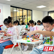 从“公益托管”到“精准施教” “悦读一夏”暑期实践交出基层育人新答卷  