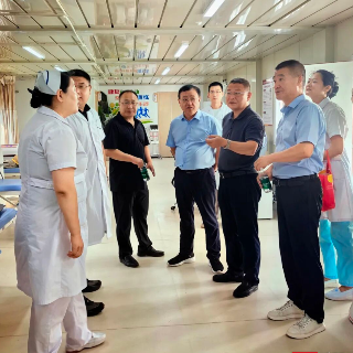 湘潭市民政局、市六医院(六颐苑)赴内蒙古赤峰平庄矿区总医院共谋医养合作