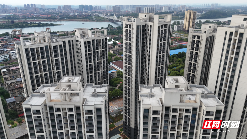 8.26项目谋划建设季|把黄金地段留给安置群众 雁峰区纺织新村棚改项目“惟楚有才”楼盘进入交房倒计时3(1)(1).png