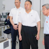 毛万春在长沙理工大学调研