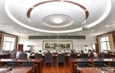 贺辉主持召开“两代表一委员”座谈会 征求对市第九次党代会报告的意见建议
