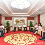 贺辉会见湖南移动党委书记、董事长、总经理程伟一行