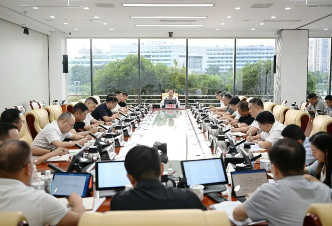 周健主持召开湖南湘江新区生态环境保护委员会专题会议