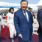 拾光纪·总统夫妇热情迎接！吉尔吉斯斯坦高规格欢迎习主席抵达