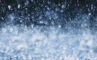 开学遇上强降雨！湖南未来三天湘中湘南多暴雨，伴有7-9级大风