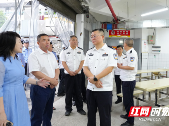 永州公安：夏葛桉督导检查秋季开学校园安保工作