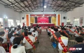 观潮的螃蟹丨如何化解“升学宴”人情负担，湖南乡村兴起集体升学礼