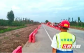 抢抓施工窗口期 G353君山段公路项目建设如火如荼