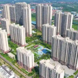 越秀地产：上半年营业收入约366.5亿元，归母净利润0.9亿元