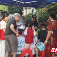 趣味市集暖民心 拉满邻里幸福感