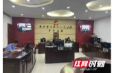 模拟法庭“开庭” 青少年变身“小法官”