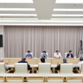 邵阳市委召开市级离退休干部座谈会就市第十三次党代会报告征求意见建议