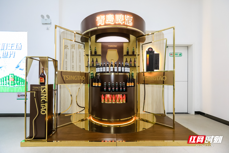 高端酒品展示.jpg