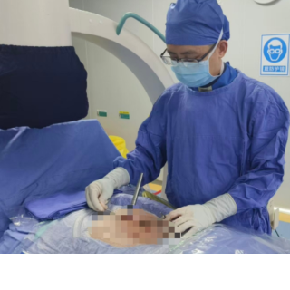 医疗服务提升年丨永州市中心医院精准救治高龄胸椎黄韧带骨化患者