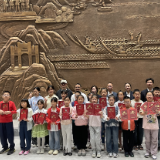 19名“小小讲解员”持证上岗 怀博集市同步开启