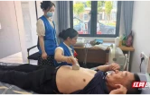 医养结合暖桑榆爱心慰问润心田  岳阳楼区光荣院开展义诊及企业慰问活动