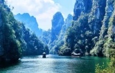 晴日览胜宝峰湖 邂逅张家界秋日山水画卷