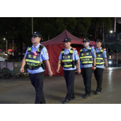 忠诚的模样③|小事用心、大事尽心,社区民警黄明亮的为民答卷