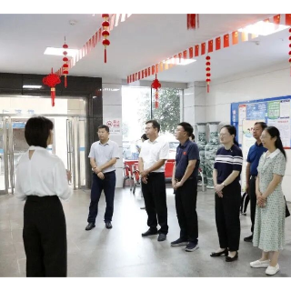 省总工会交叉评估工作组到湘潭市妇幼保健院评估职工子女托育服务点