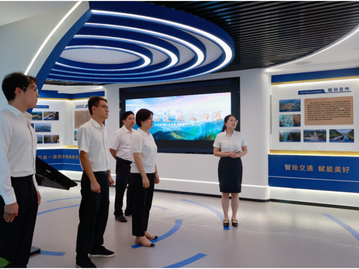 胡珊珊调研荷花园街道、火星街道，走访辖区重点企业并调研闲置地块盘活工作
