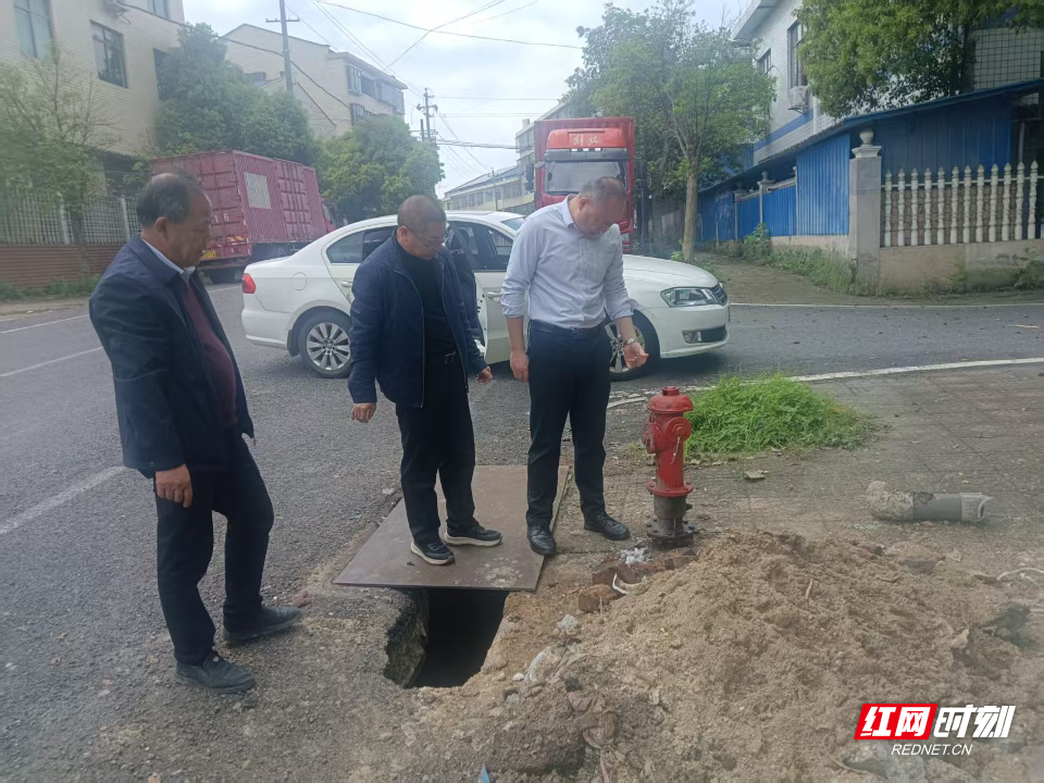 湘潭县青山桥镇：监督护航民生实事 筑牢园区安全防线