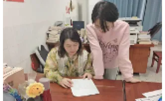 永州四中刘丽芳：廿六春秋守讲台 以爱为灯照前程