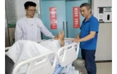 全身被蜂蜇伤近百处，南华医院多学科联合救治20天逆转生死