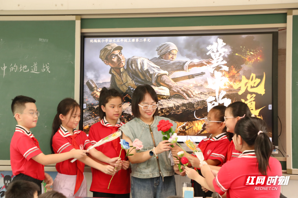 图片8.jpg 图片8.jpg