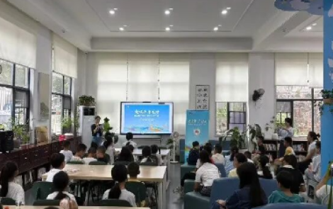 书香启智 运动赋能 左家垅村农家书屋开展“阅动未来”公益活动
