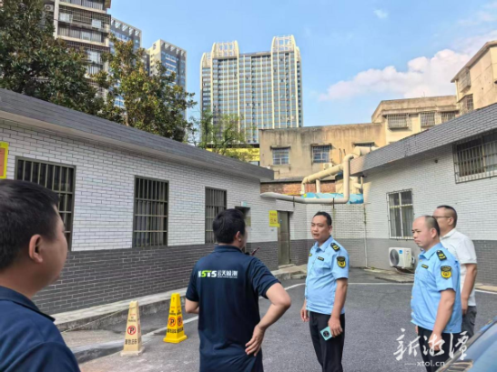 湘潭市：医院废气扰民 生态环境部门现场采样检测