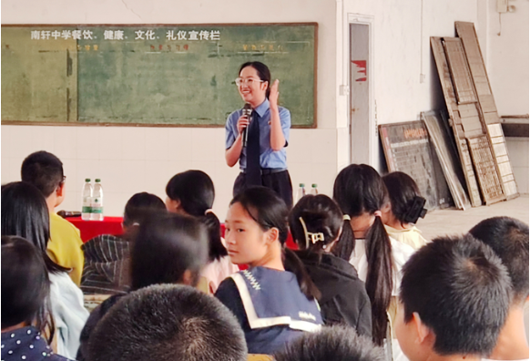 湖南宁乡检察送法进校园：网络安全与自我保护法治课护航青春