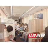 桂阳县正和镇：代表挽袖献热血 金秋真情暖民心 