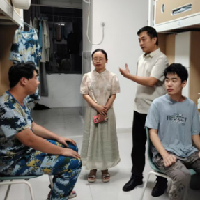 湖南交通工程学院:专业教师进宿舍 为2026级新生送上专业认知“第一课”
