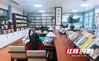 乡镇也有了“0 元自习室”！栖凤渡“栖凤书驿”免费开放