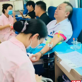 珠晖区妇幼保健院医务人员积极参与无偿献血活动