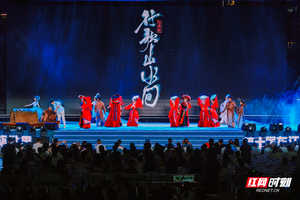 行歌山水间 曹光辉 摄.jpg 行歌山水间 曹光辉 摄.jpg