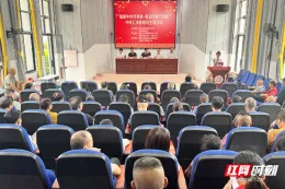 福暖中秋传善意 湘潭福彩公益活动走进石潭镇