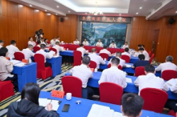 娄底市第七次党代会各代表团召集人会议召开