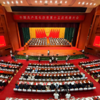 长沙,把“一老一小”写成硬核情书