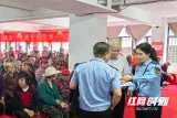 桂东县：监督护航养老消费 守护群众“夕阳红”