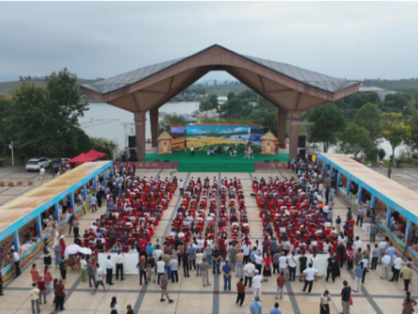 湖南祁阳：金秋庆丰收 消费促振兴