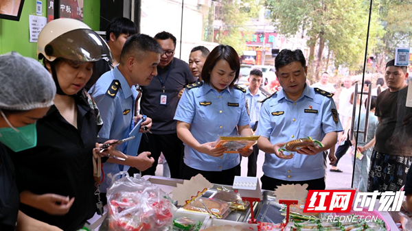全链条守护“舌尖上的团圆”——邵阳市市场监管局开展中秋节前食品安全专项检查